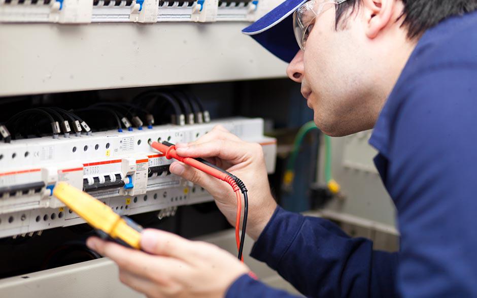 électricité entreprise Lamorlaye